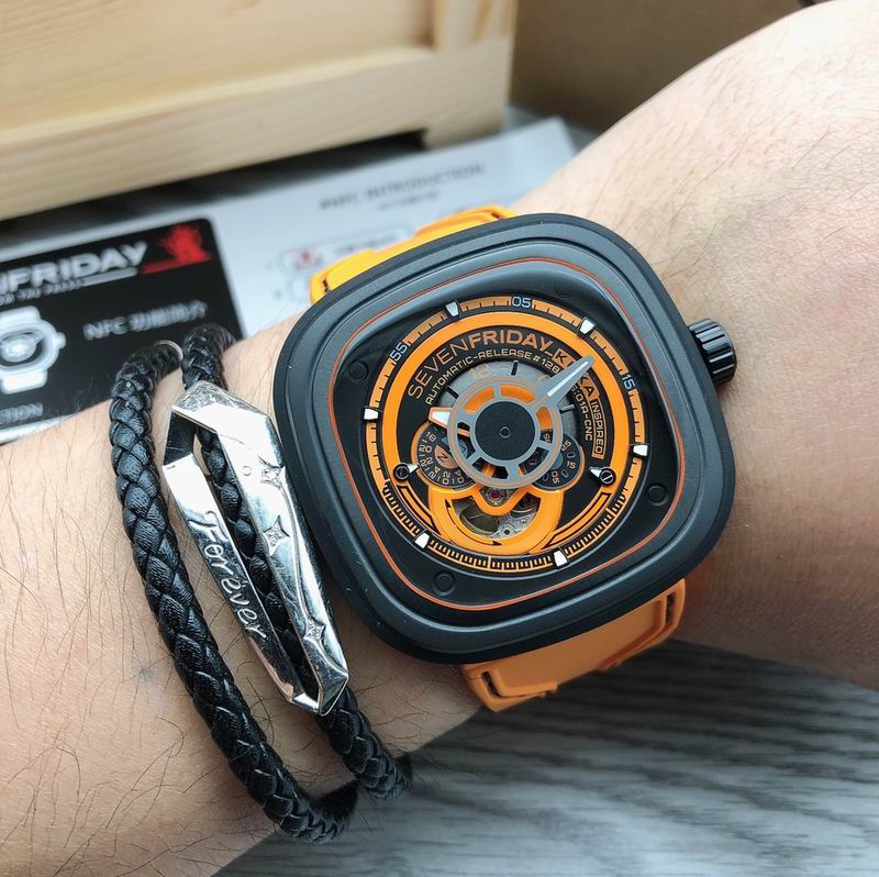 Seven Friday watch 090444